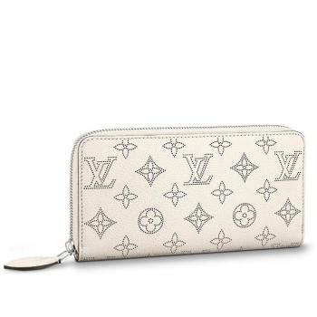 Louis Vuitton Zippy Wallet Mahina Leather M61869